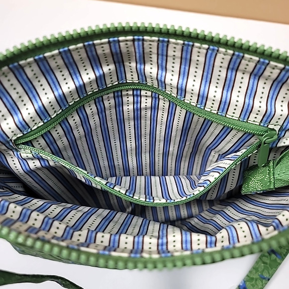 Vera Bradley Original Zip Hipster Green Birds Crossbody Bag (Bluebirds on Green) - Picture 7 of 12